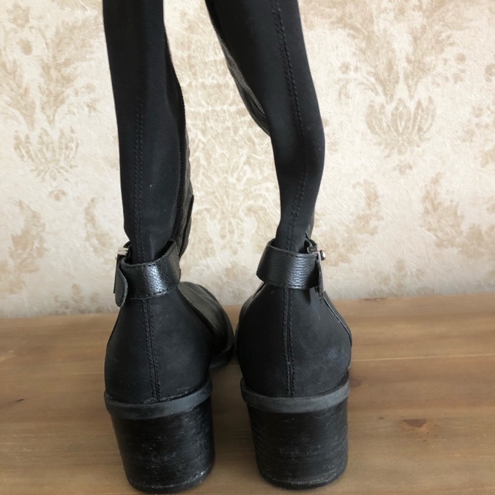 Calvin Klein boots - Picture 7 of 9